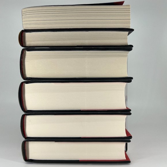 The Lunar Chronicles Hardcover Boxed Set with bonus “Stars Above" - Out of Print - Picture 7 of 10